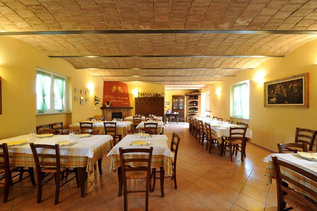 Agriturismo Cascina Varie Castagnito Exteriör bild